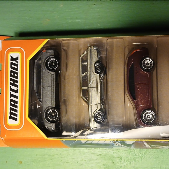 MATCHBOX WAGONS, SET OF 5 - Picture 2 of 7